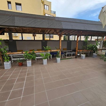 Guest House Petrovi Равда Экстерьер фото